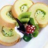 Bông lan sữa chua cuộn kem kiwi